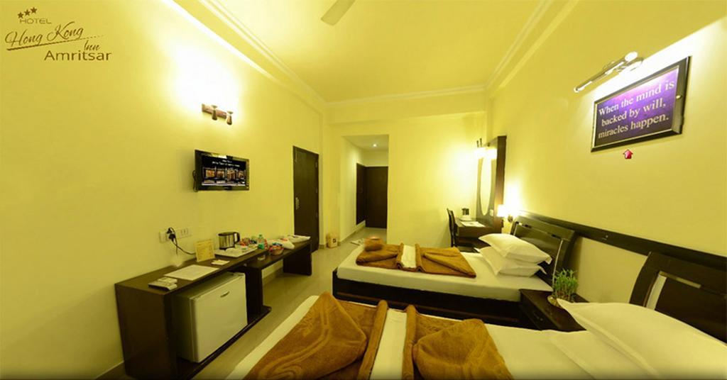 Hotel Hong Kong Inn Amritsar Room photo